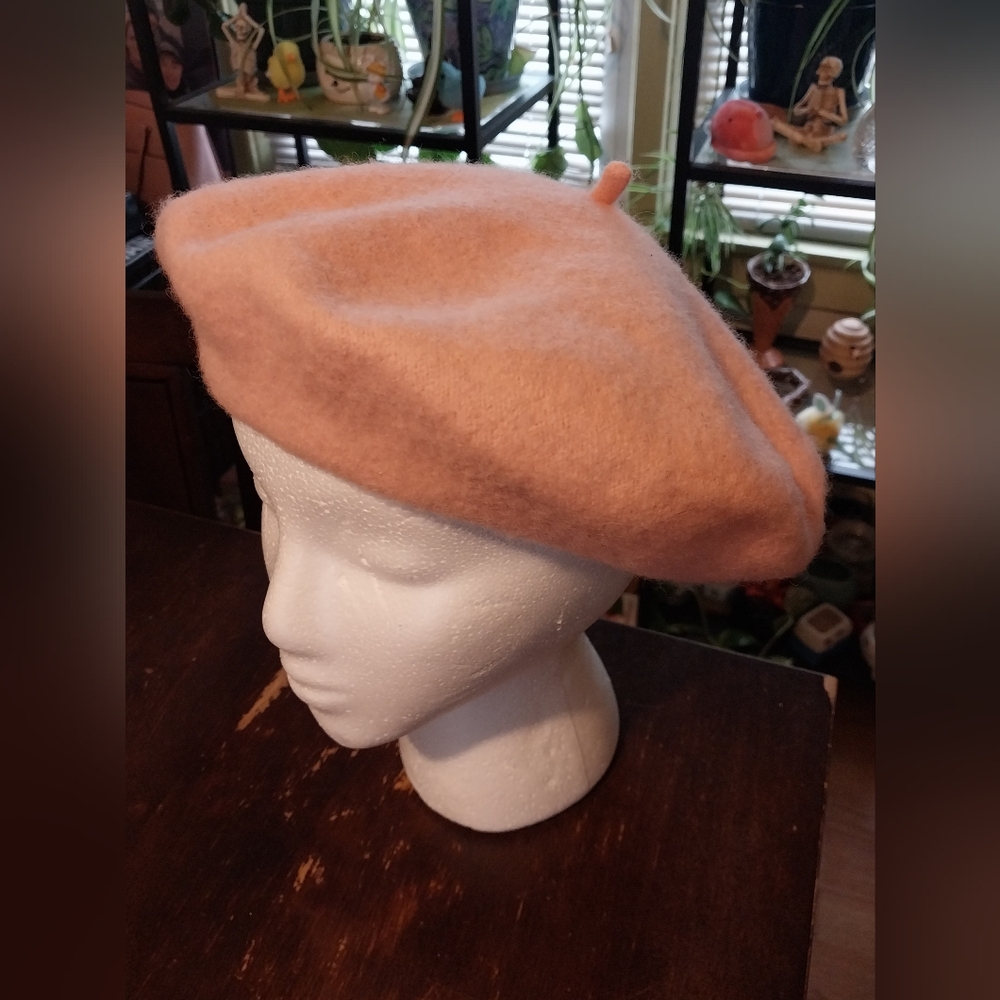 Light Pink Wool Beret